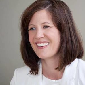 Meet your Posher, Adrienne